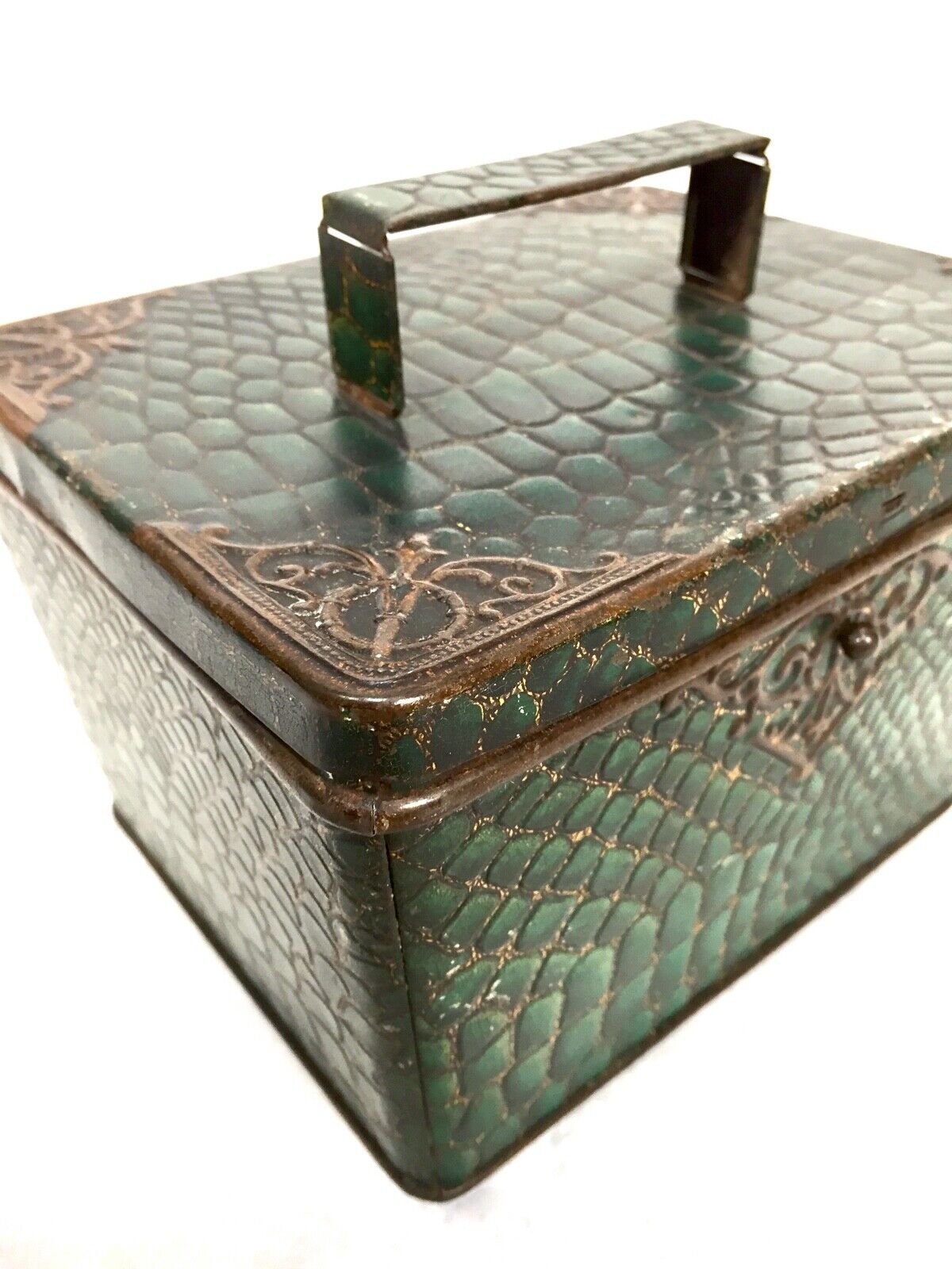 Antique Huntley & Palmers 1898 Morocco Green Biscuit Tin Faux Crocodile Leather