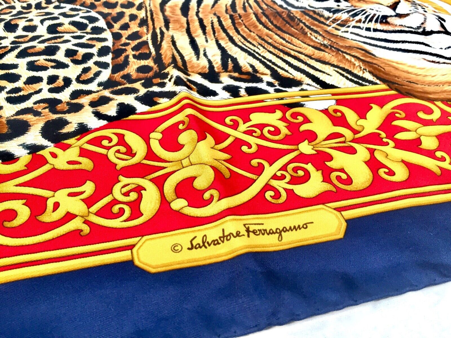 Salvatore Ferragamo Silk Ladies Scarf Tigers / Wildlife / Blue / Red Multicolour