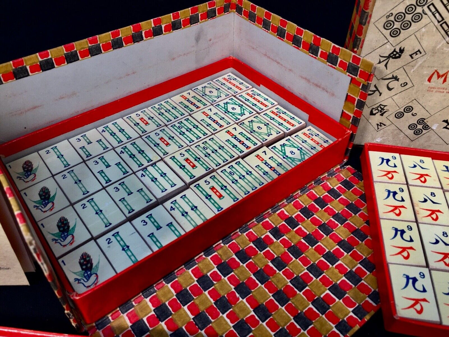 Antique Bamboo Mahjong Set / Mah Jong Game in Travel Box / Vintage