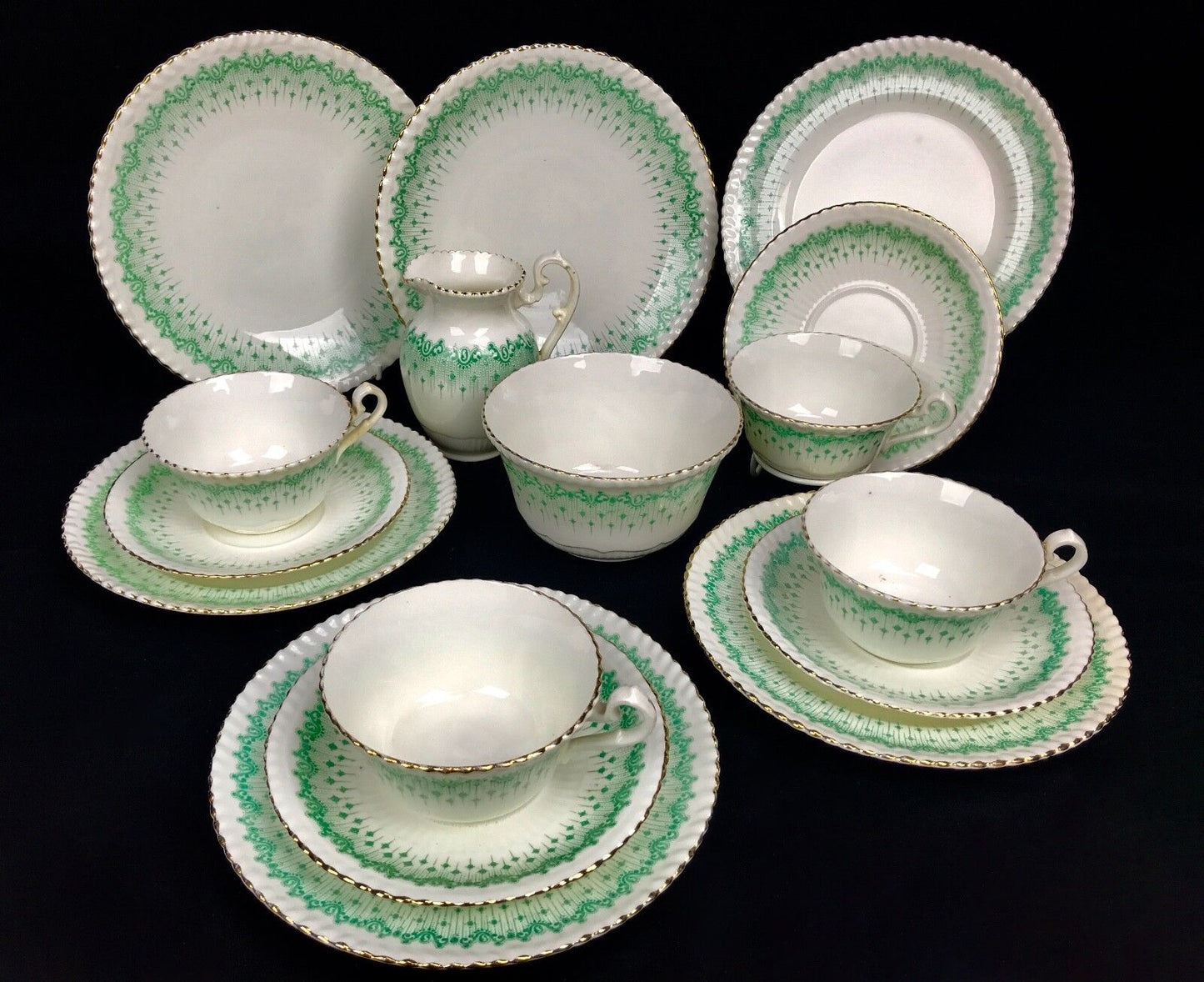 Victorian Green&White Tea Set For 4 People / Radford Bone China
