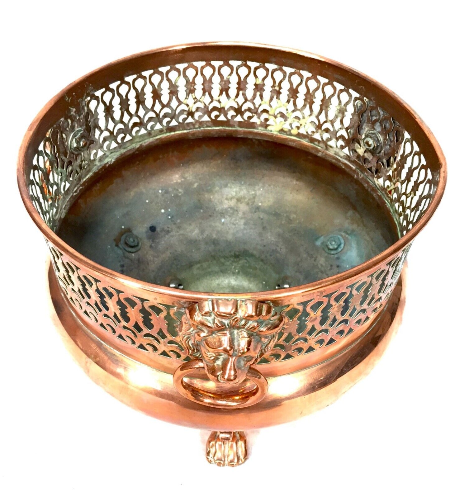 Antique Arts And Crafts Copper Planter by William Soutter & Sons / c.1890
