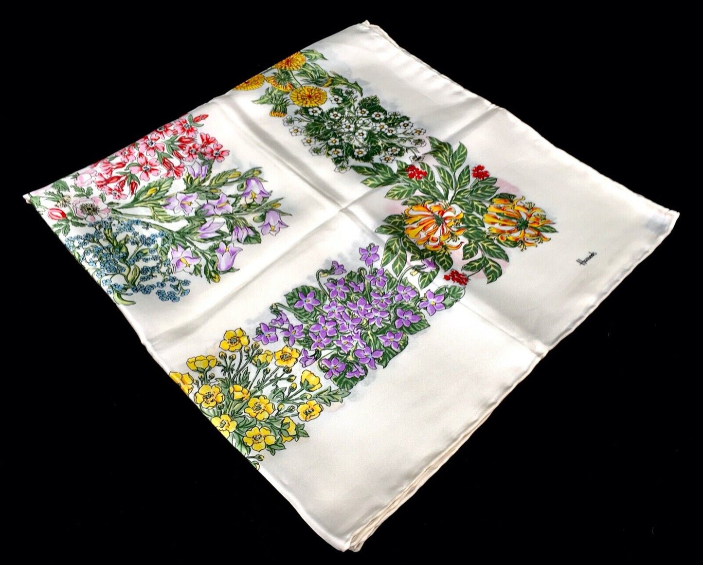 Harrods of London Silk Ladies Scarf / Floral / Multicolour / Vintage Clothing