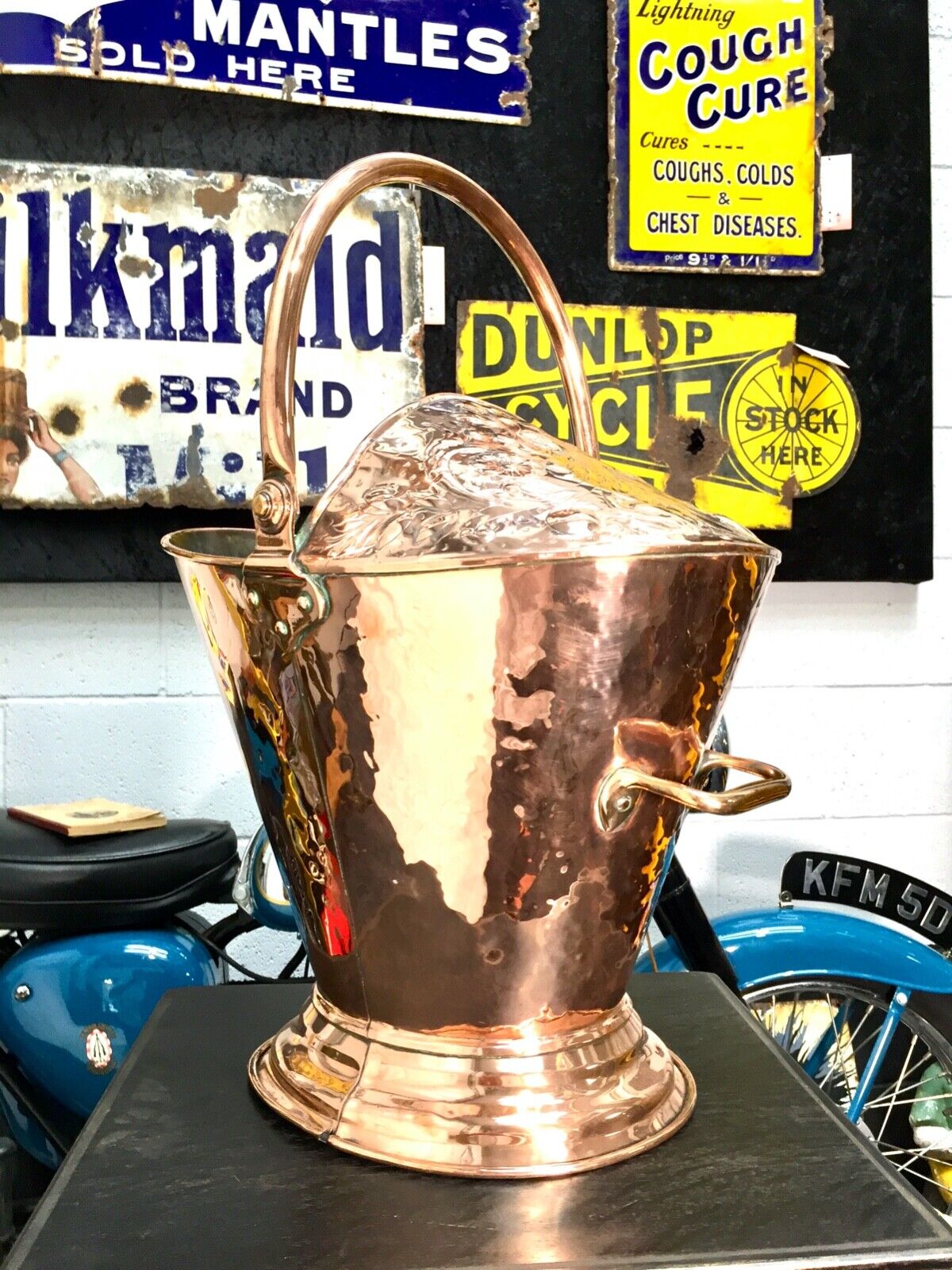 Antique Copper Art Nouveau Coal Bucket Large / Scuttle Copper Hand Hammer Decor
