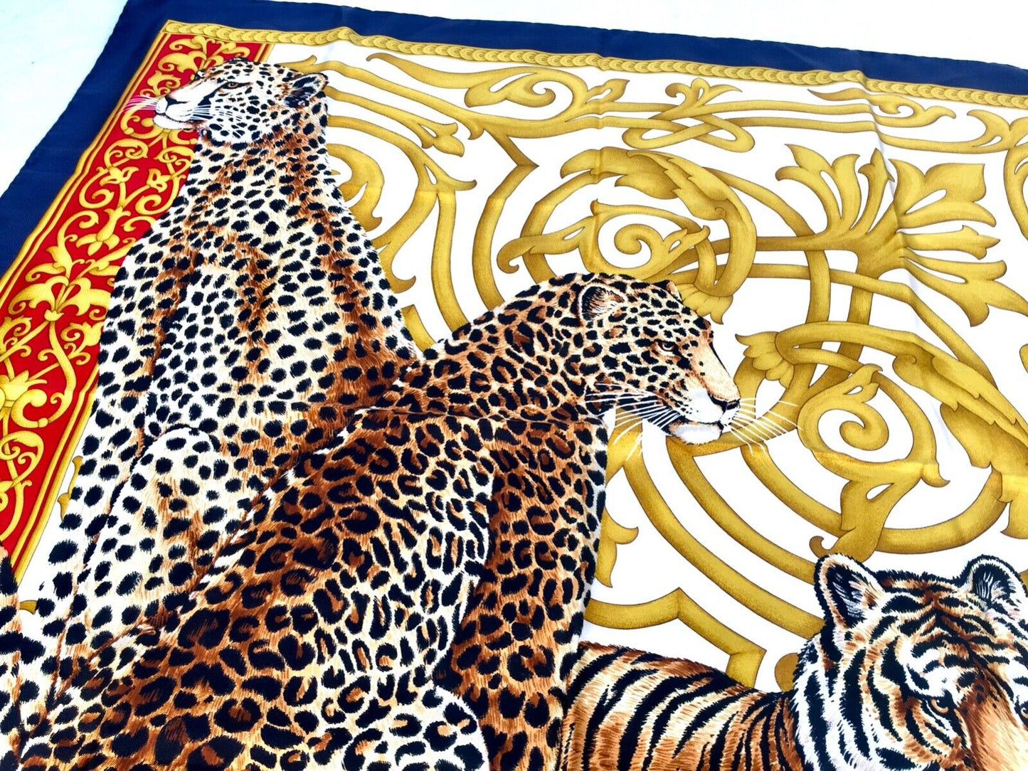Salvatore Ferragamo Silk Ladies Scarf Tigers / Wildlife / Blue / Red Multicolour