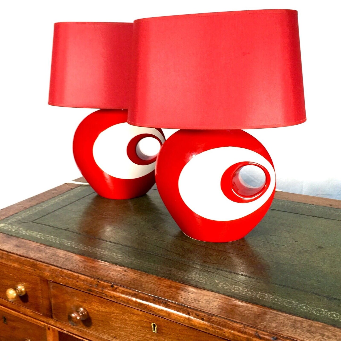Vintage 1980s Pair of Red & White Ceramic Louis Drimmer Lamps / Tabletop Signed
