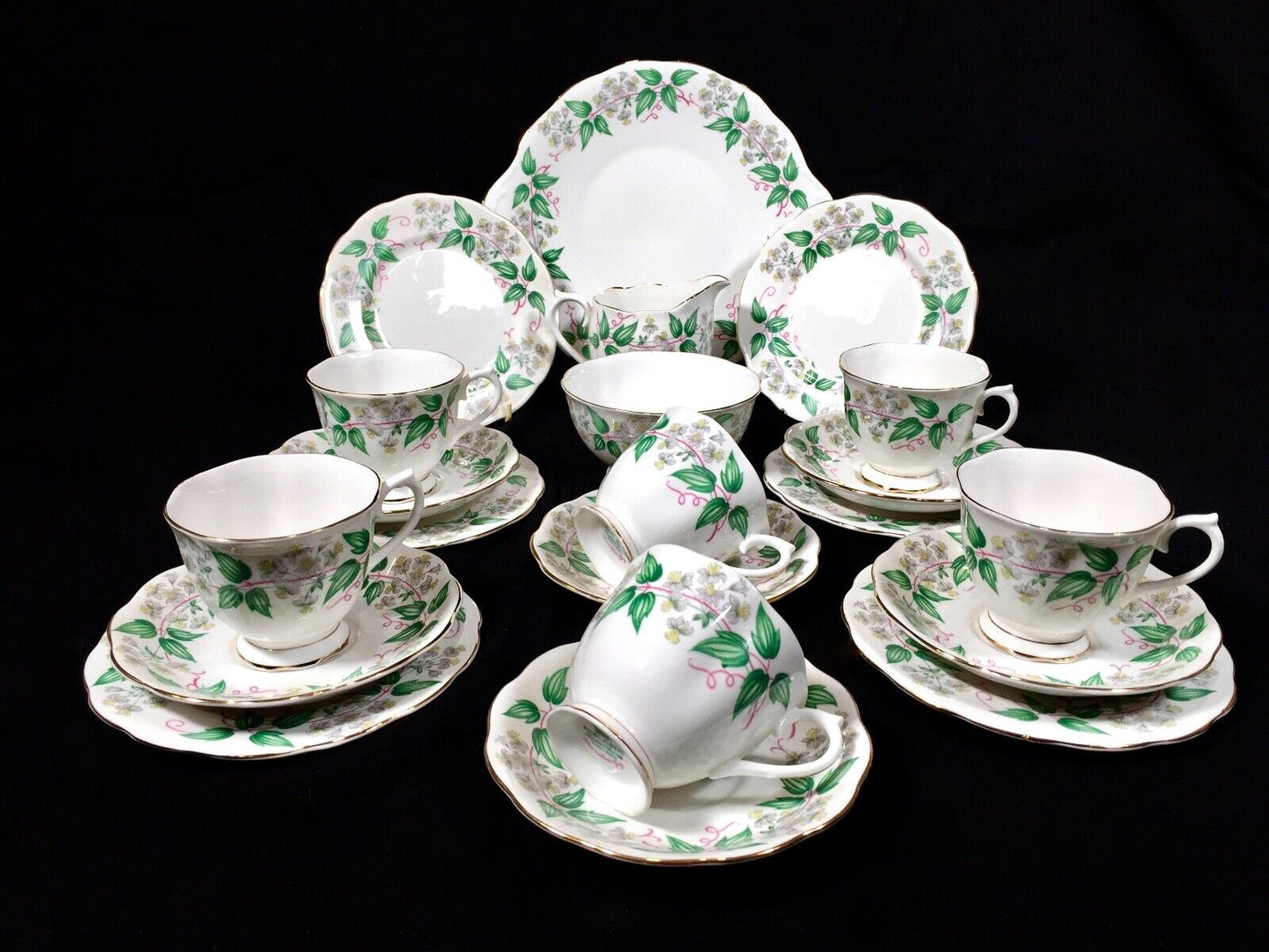 Vintage Royal Albert Travellers Joy Tea Set for 6 People / Cup / Trio / Saucer